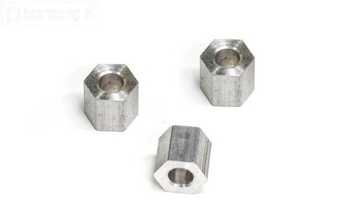 FG1183/02 Alumium afstand bus 4x8x8 mm, 3 st.