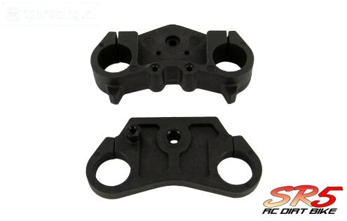 SK700002/02 SkyRC SR5 Stuurplaat, set
